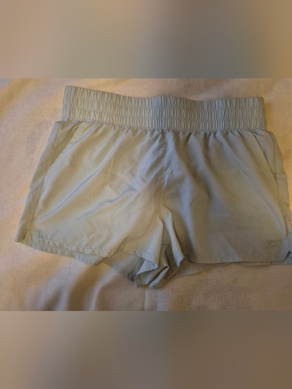 Reebok Women's running shorts Light Sage Green
